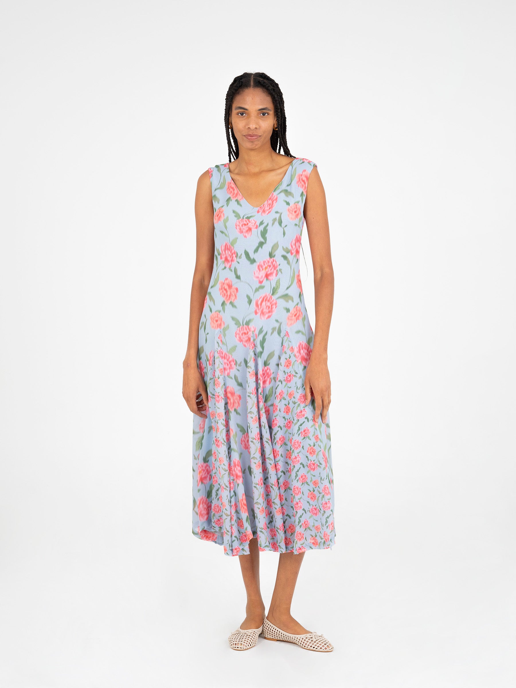 Sleeveless V-neck floral chiffon midi dress