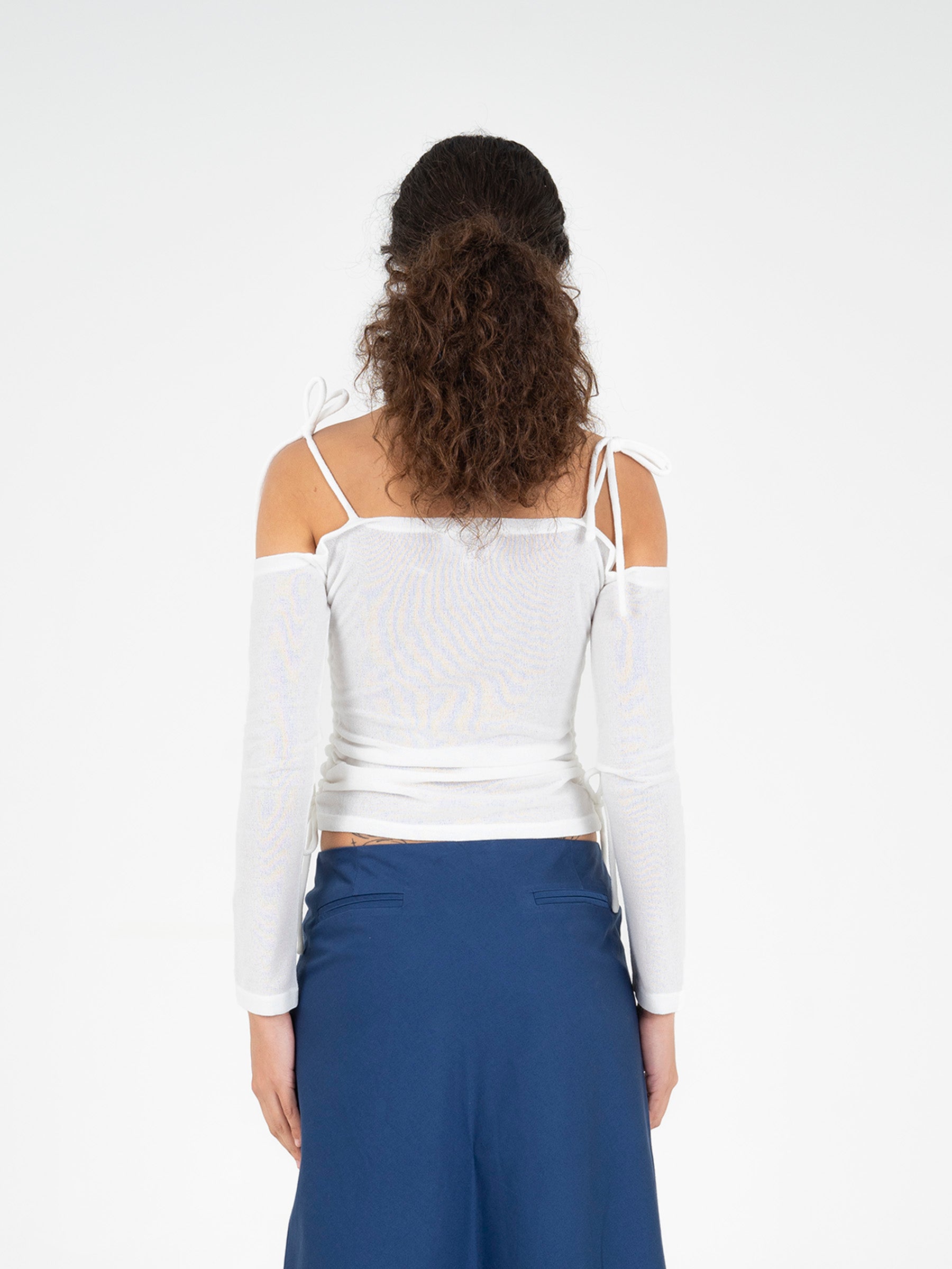 Airy White Fitted Top camisas y camisetas