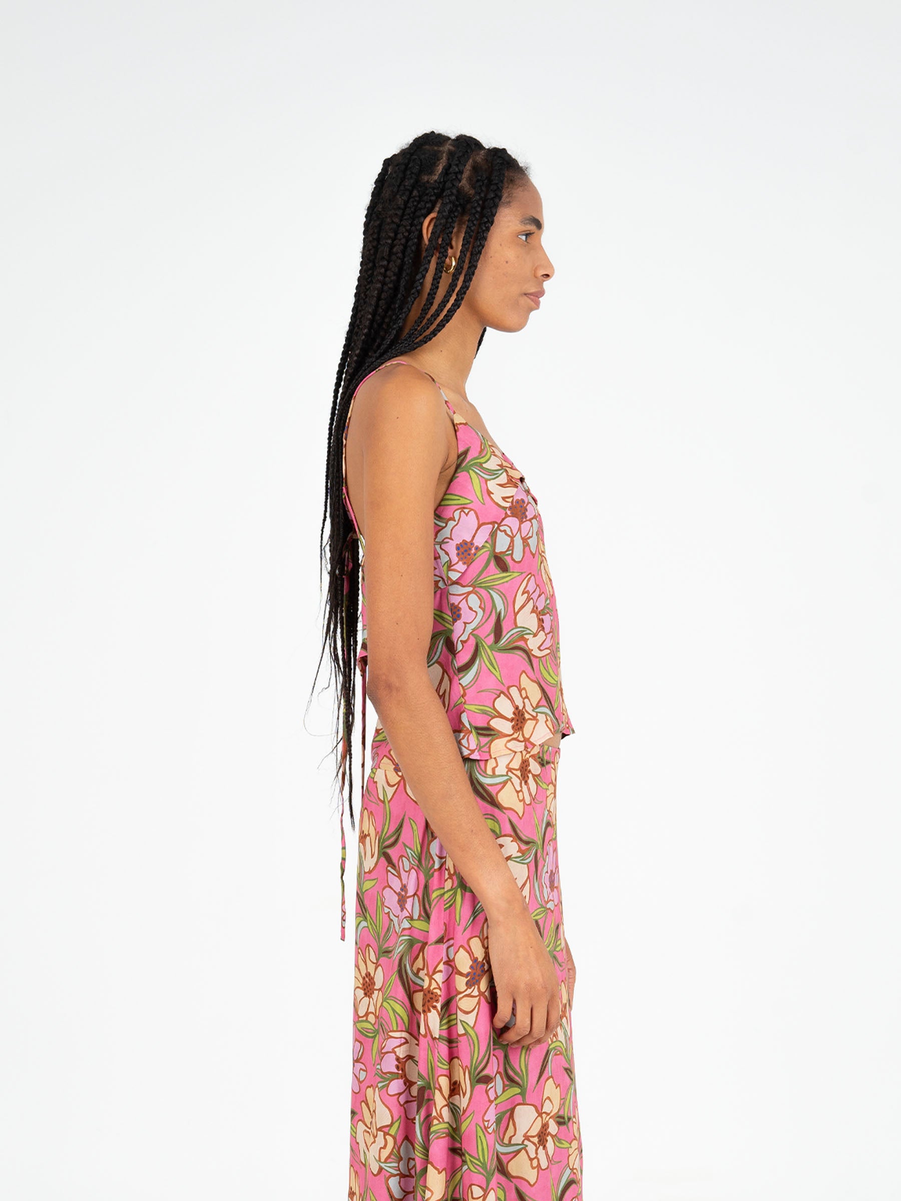 Amara Pink Floral Print Top camisas y camisetas