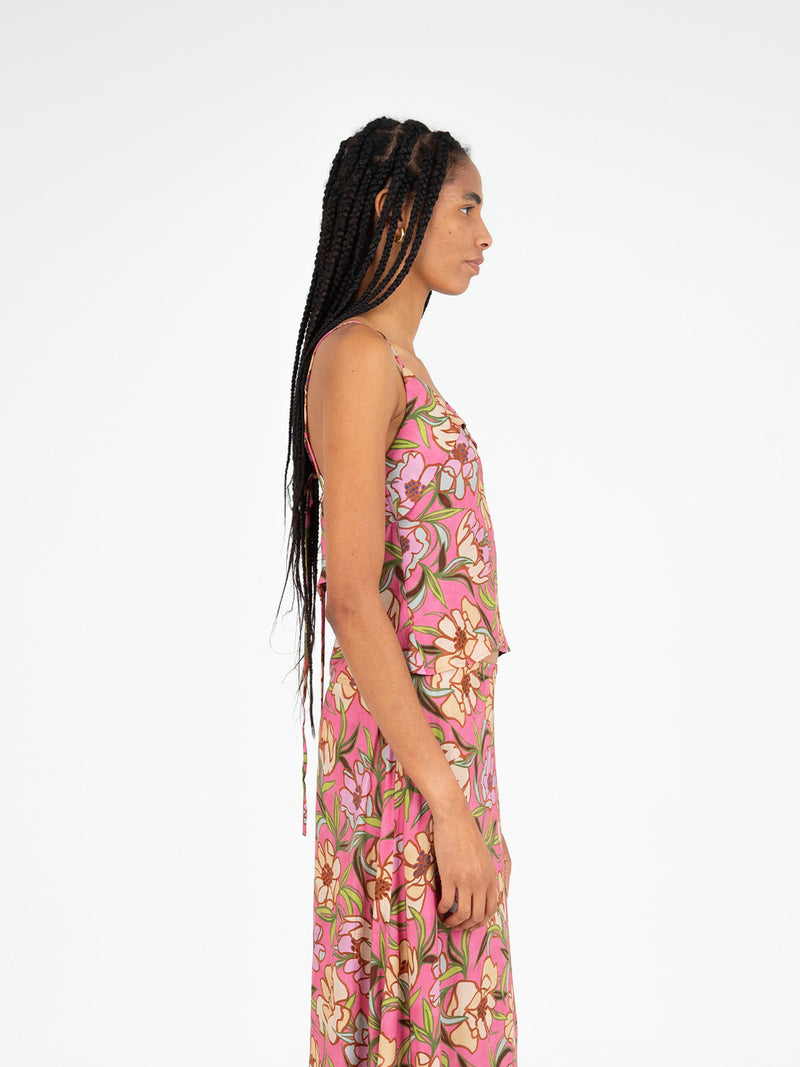 Amara Pink Floral Print Top camisas y camisetas