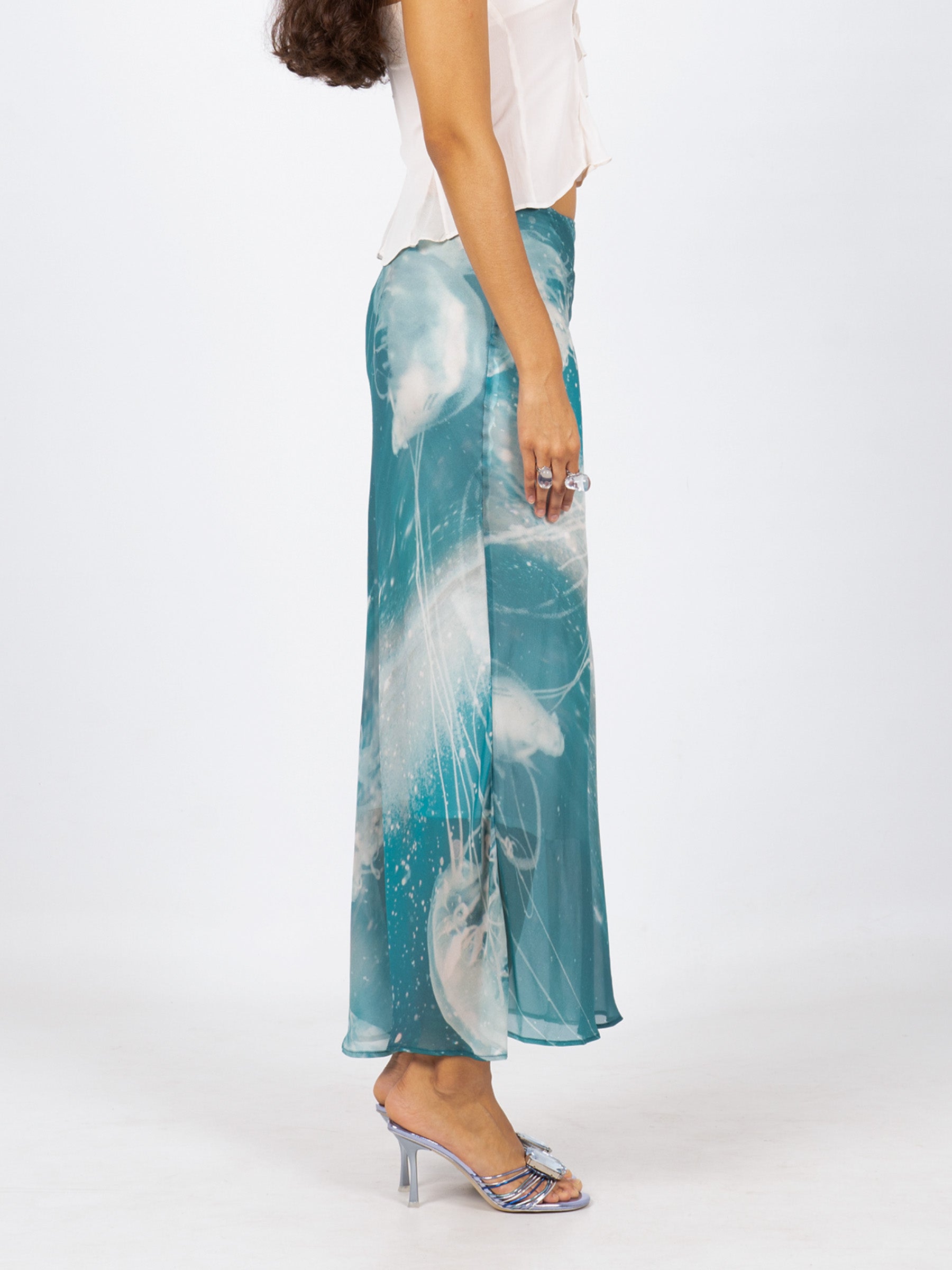 Aphrodite skirt camisas y camisetas