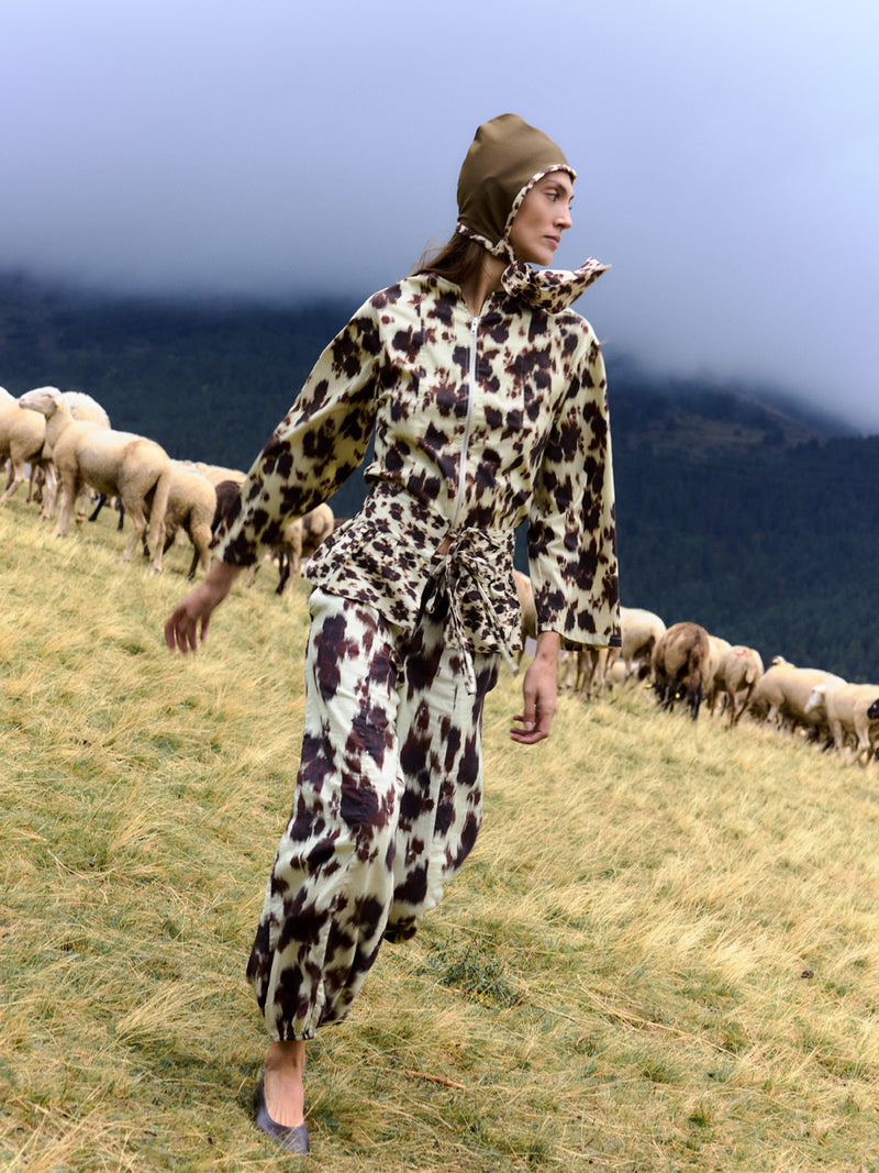 Field Brown Floral Print Tie Hood