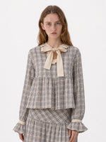Completa tu look con Heather Starlit Check Blouse