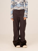 Completa tu look con Bear Brown Fur Pants