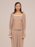 Completa tu look con Strawberry Crush Pink Striped Blouse