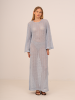 Completa tu look con Tropic Blue Maxi Beach Dress