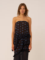 Completa tu look con Palma Flower Print Strapless Asymmetric Top
