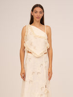 Completa tu look con Sunlit Cream Asymmetric Embroidered Top