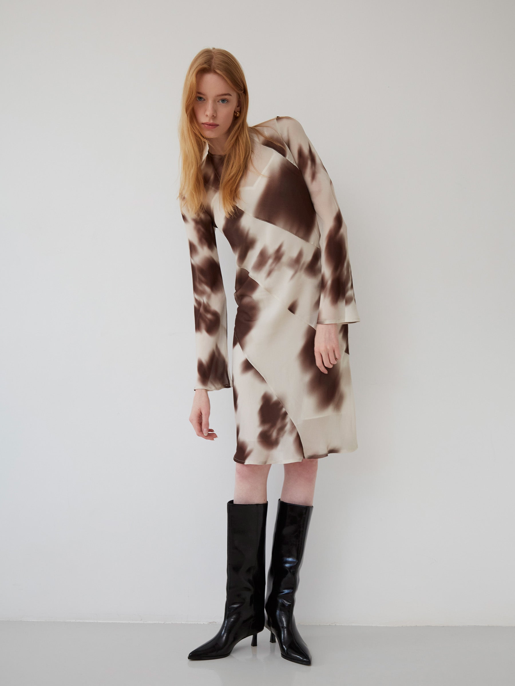 Citylights Cow Print Dress vestidos