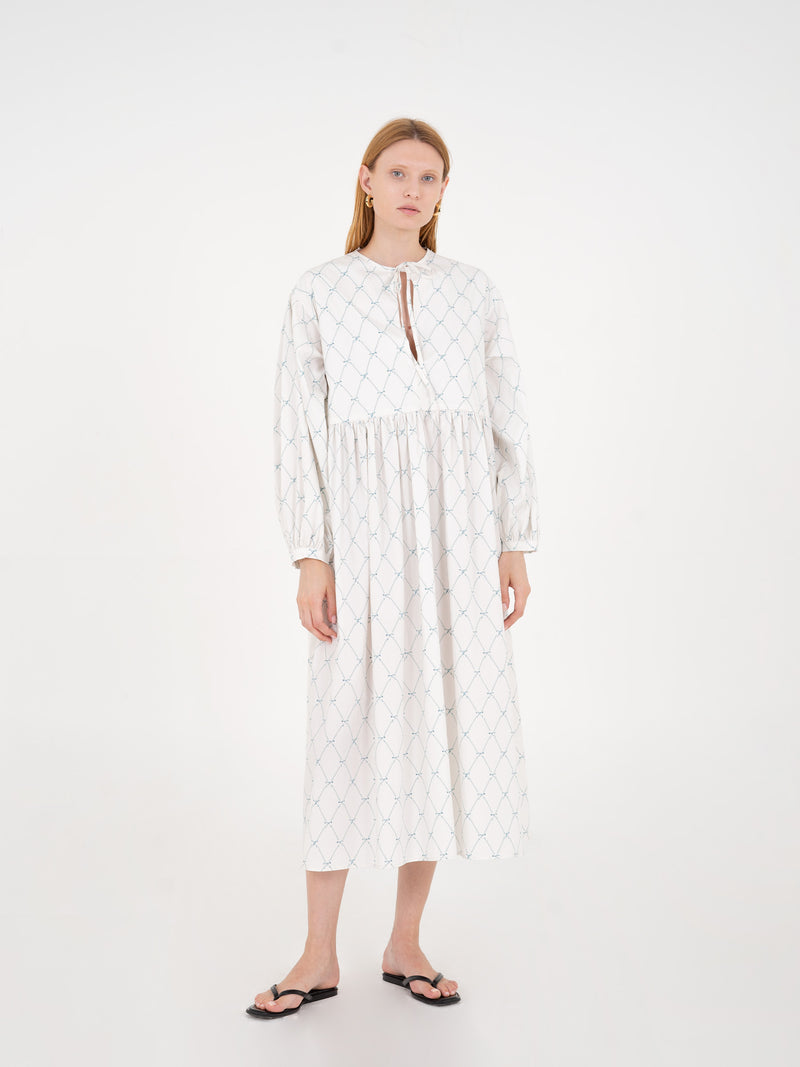 Cityscape White Bow-Printed Dress vestidos