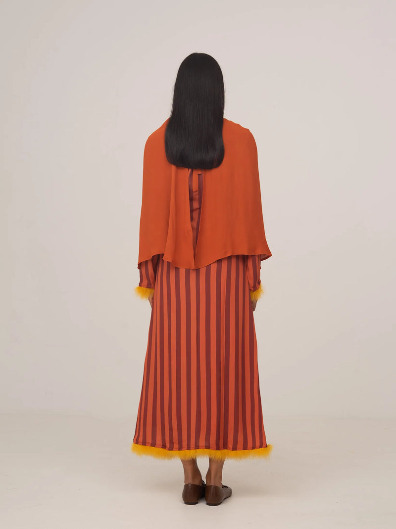Colombina Orange Occasion Cape