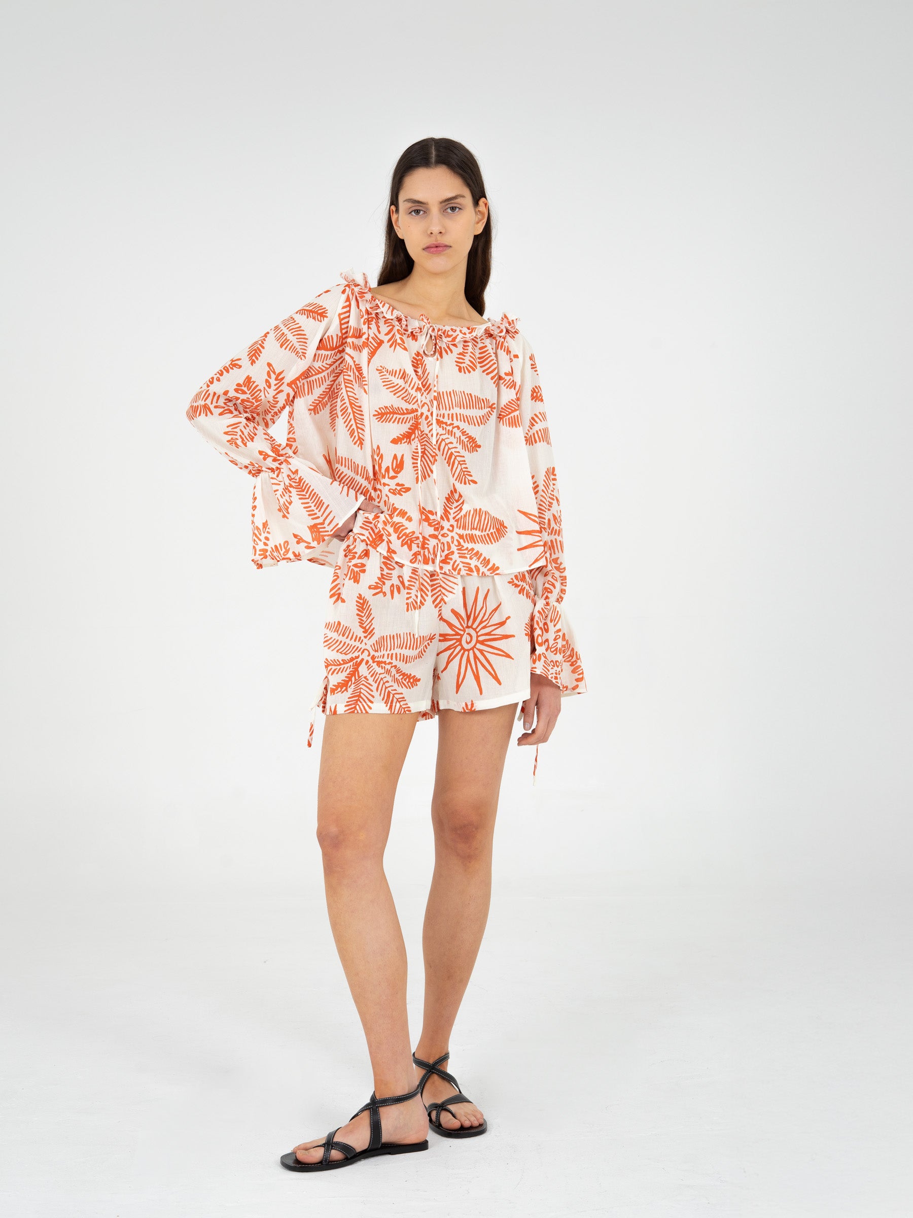 Cyrus Palm-Printed Top camisas y camisetas