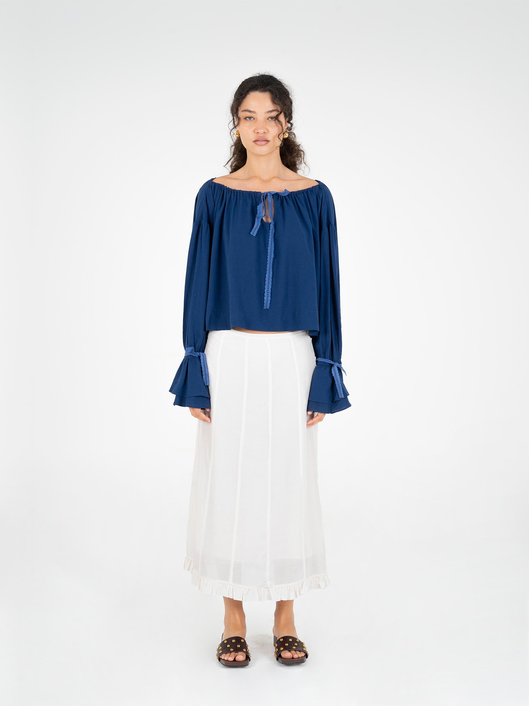 Delicate White Low-Rise Skirt falda