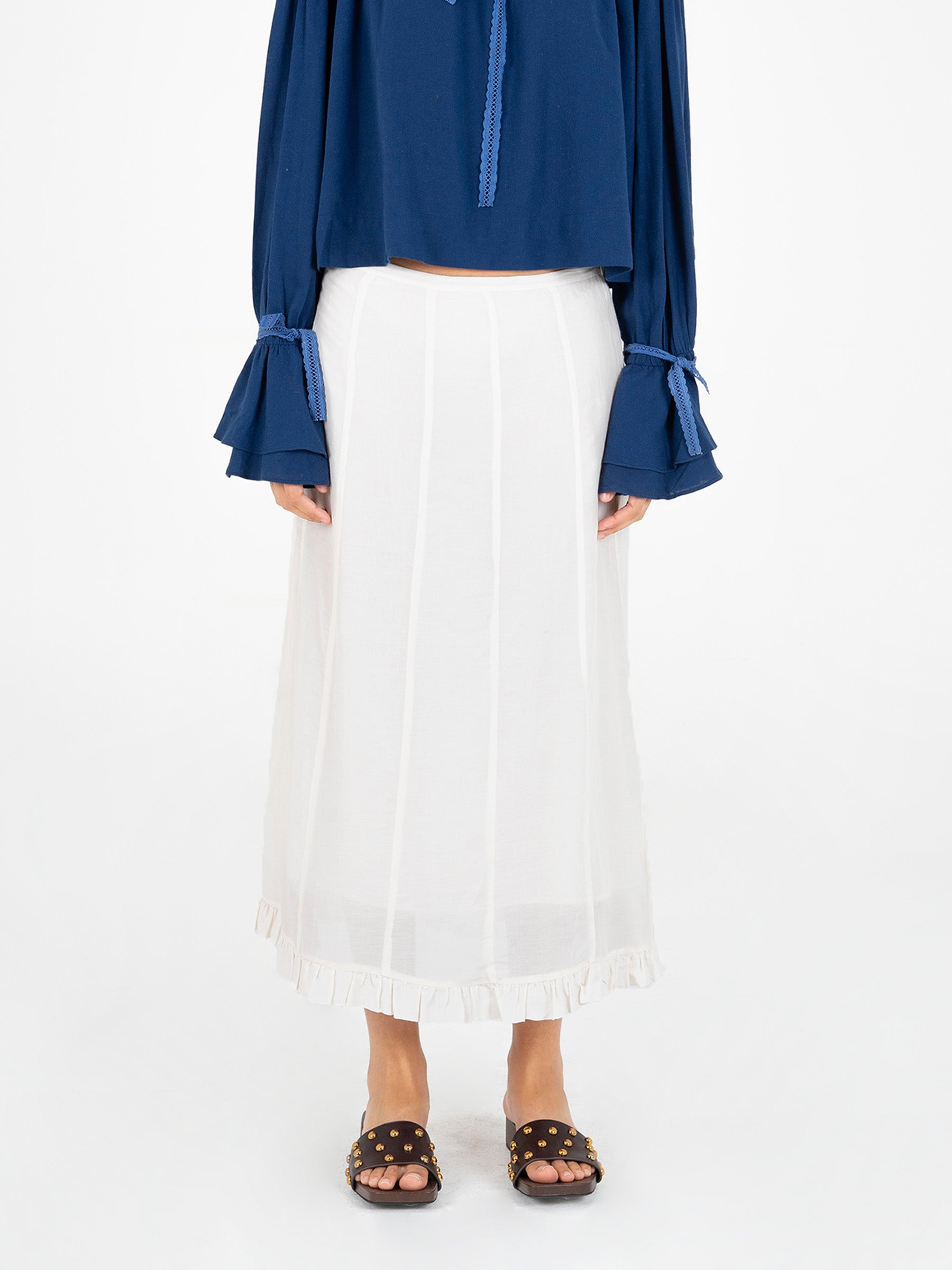 Delicate White Low-Rise Skirt falda