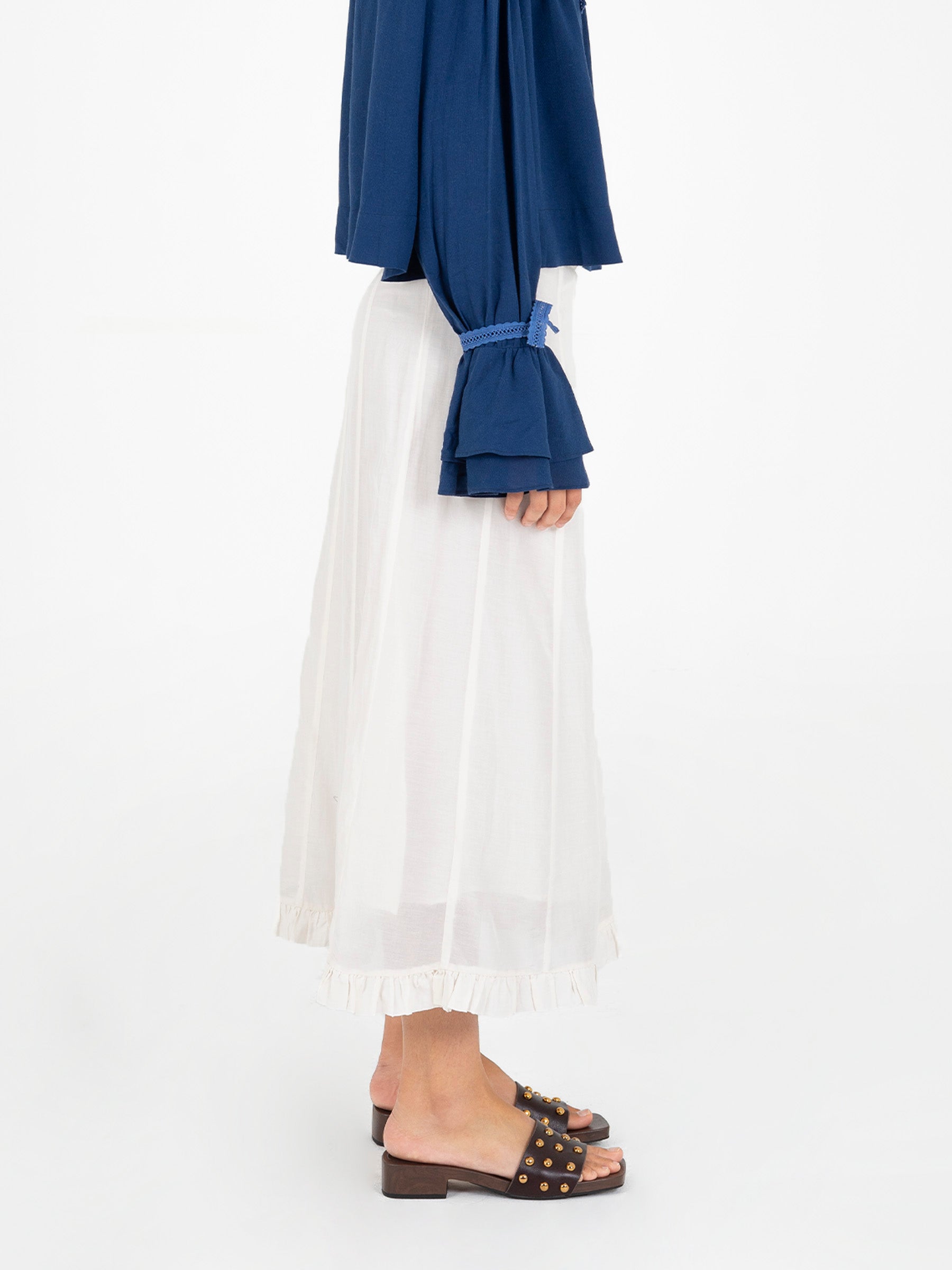 Delicate White Low-Rise Skirt falda