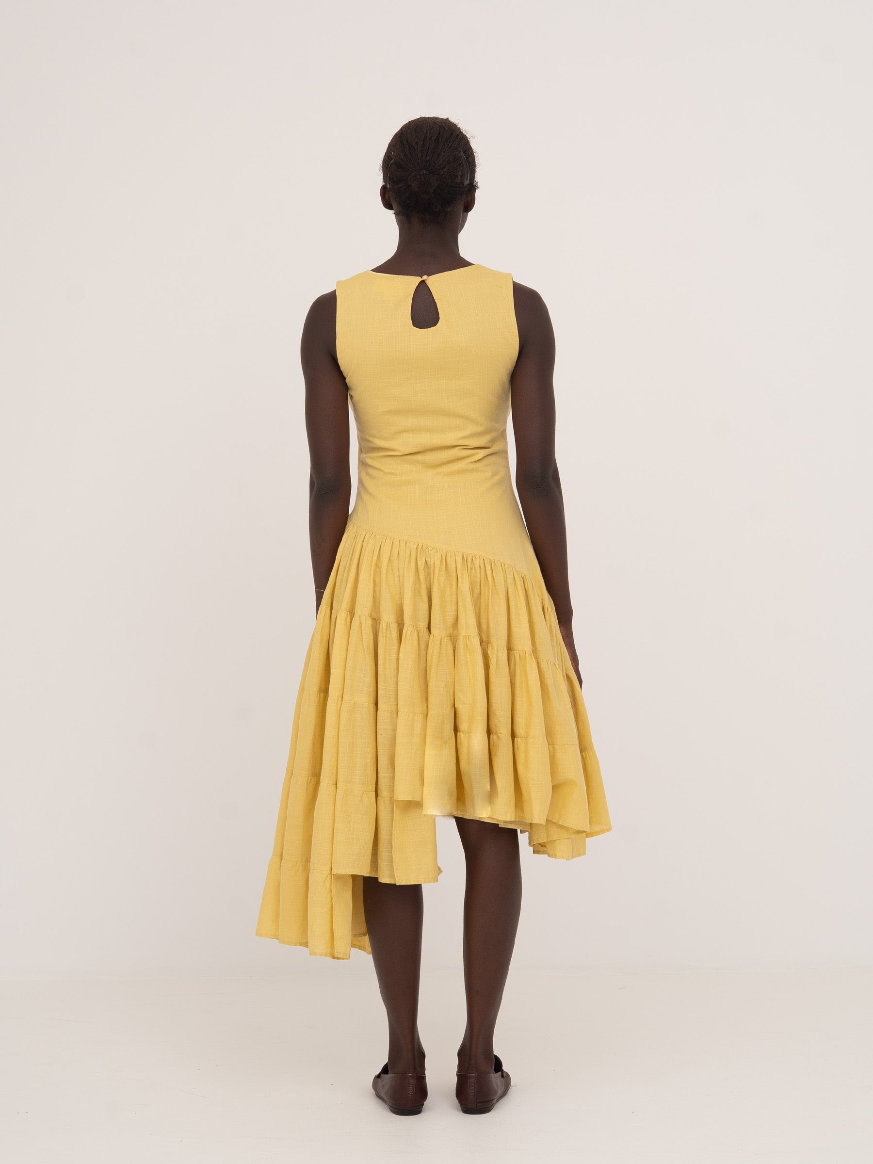 Desk Pale Yellow Flared Dress vestidos