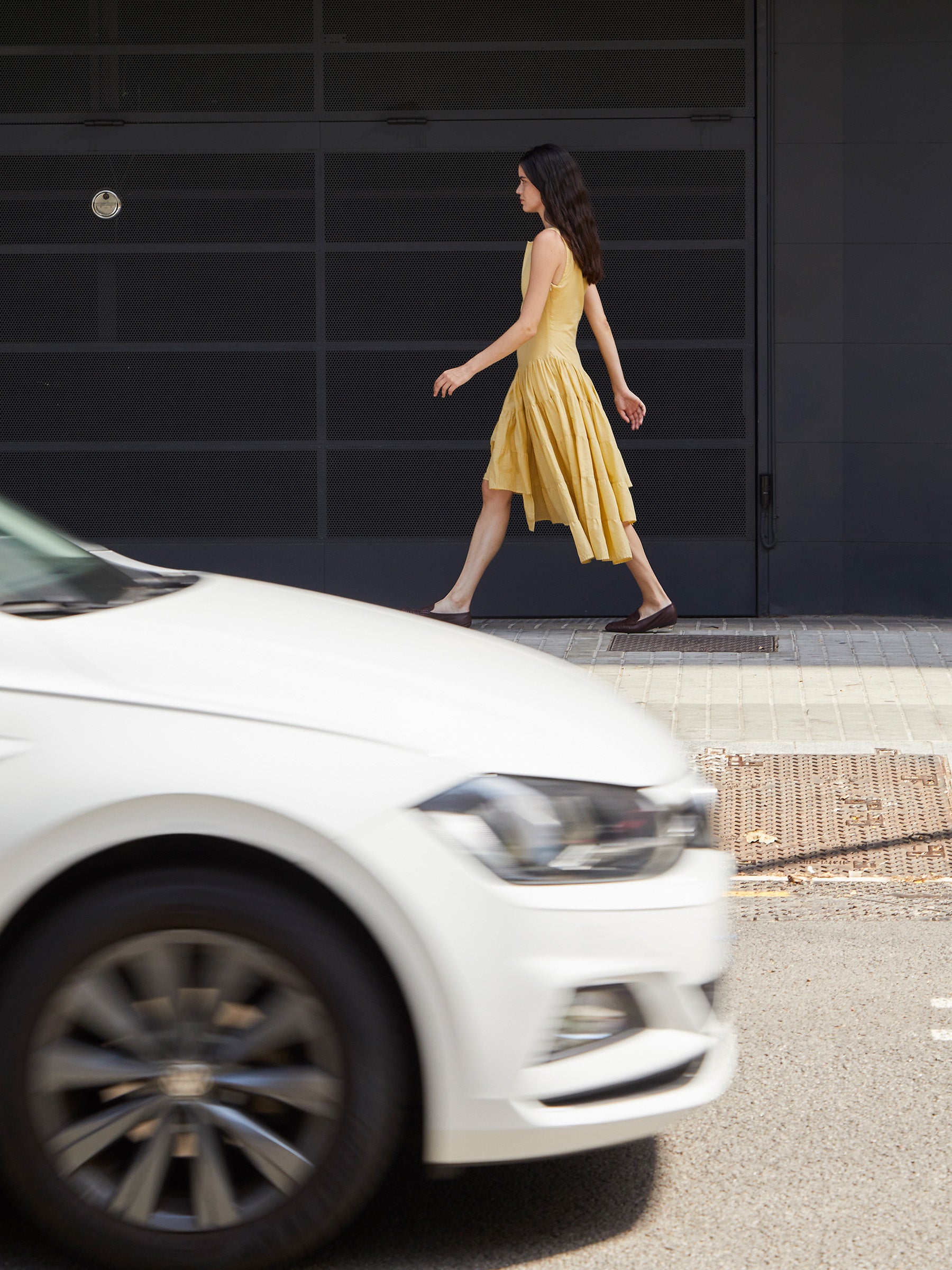Desk Pale Yellow Flared Dress vestidos