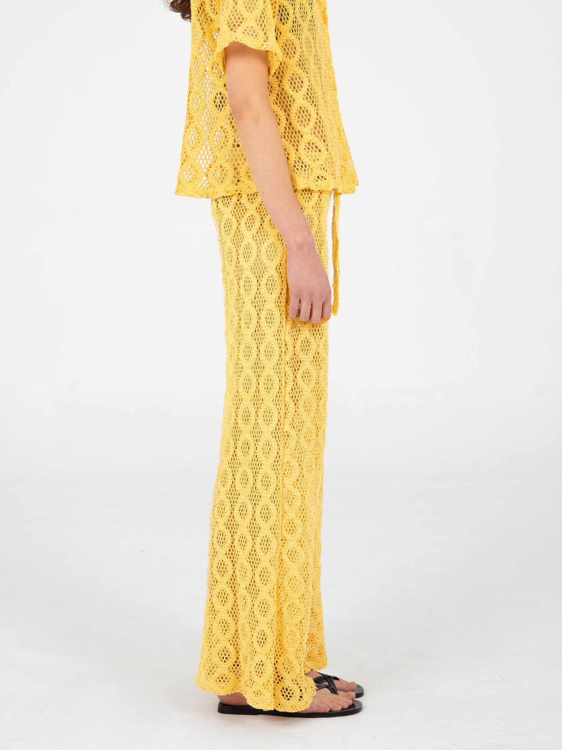 Dexter Yellow Crochet Pants pantalones