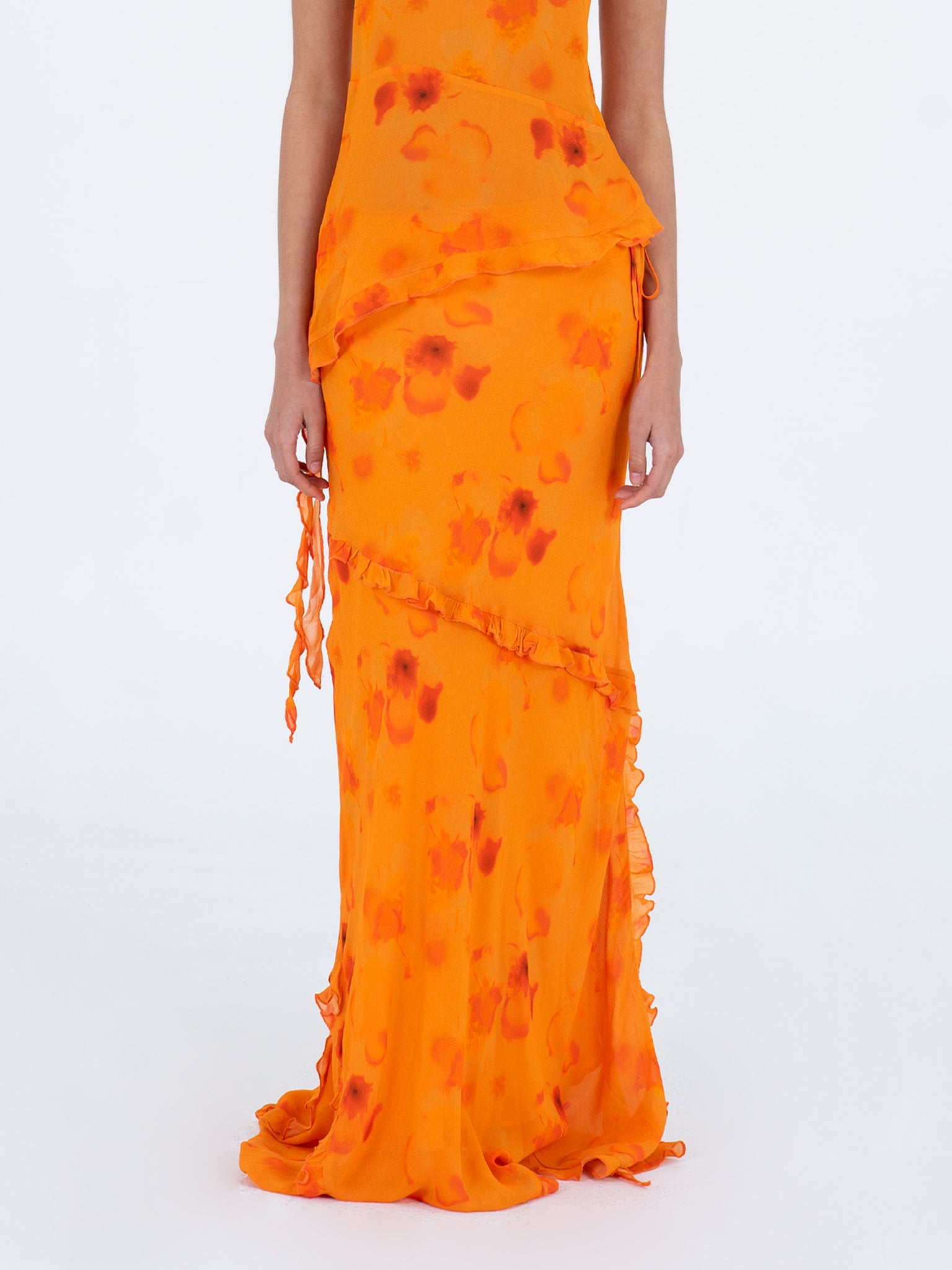 Long orange skirt with ruffles and adjustable straps CARMEN SAYS