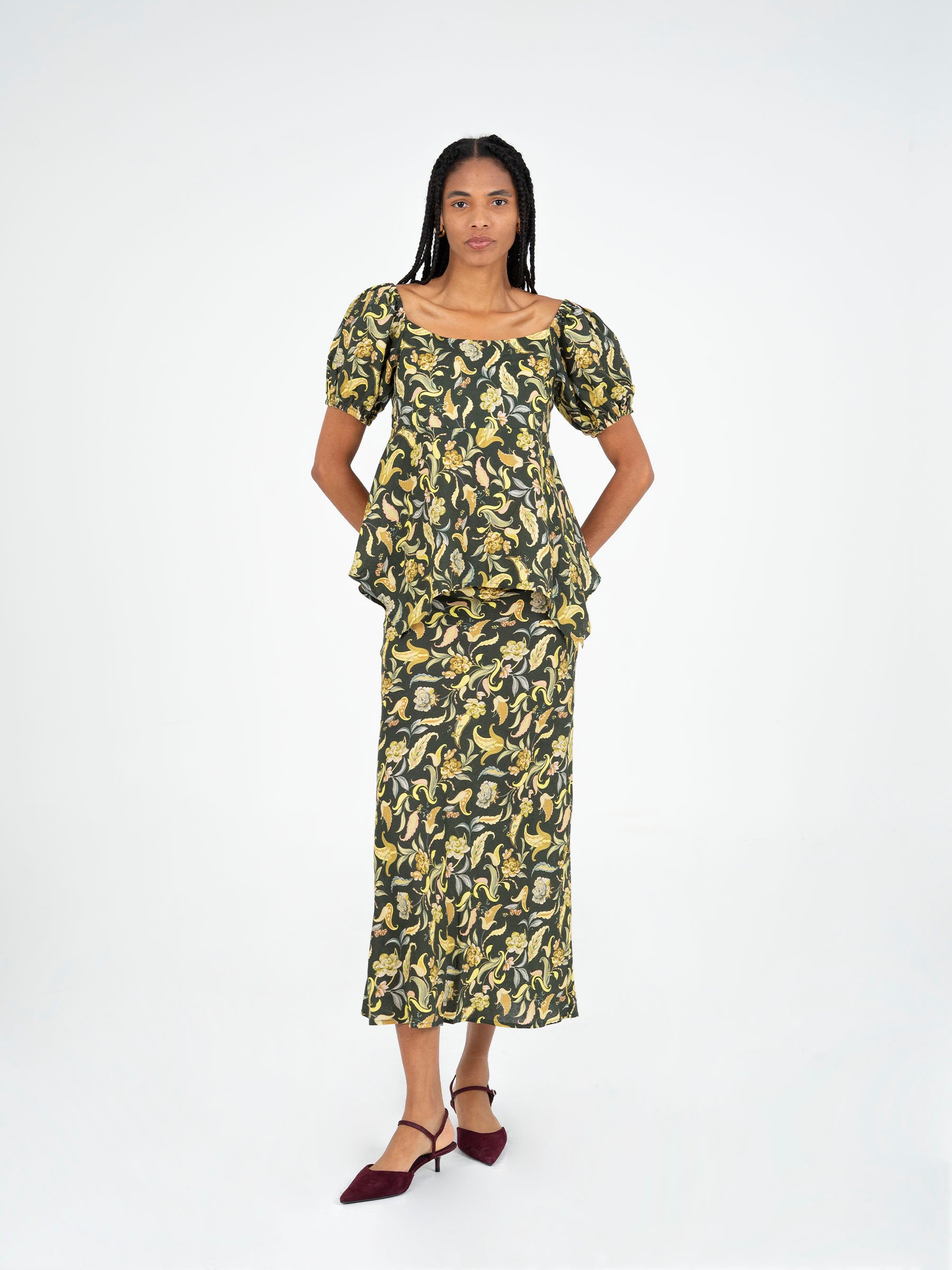 Enigma Green Floral Print Top camisas y camisetas