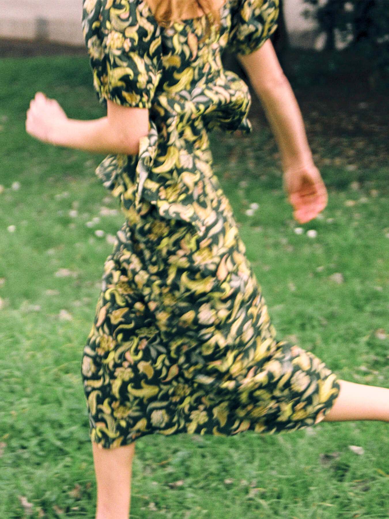 Enigma Green Floral Print Top camisas y camisetas