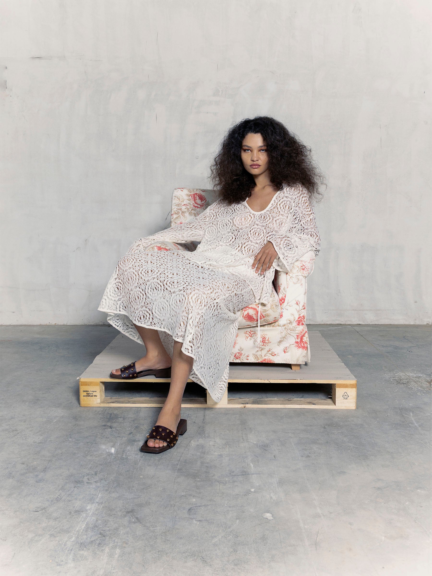 Fertessa White Lace Skirt falda