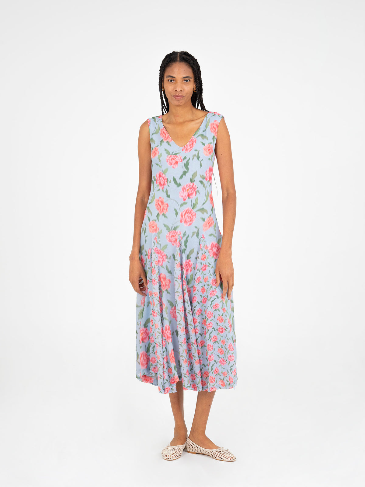 Sleeveless V-neck floral chiffon midi dress