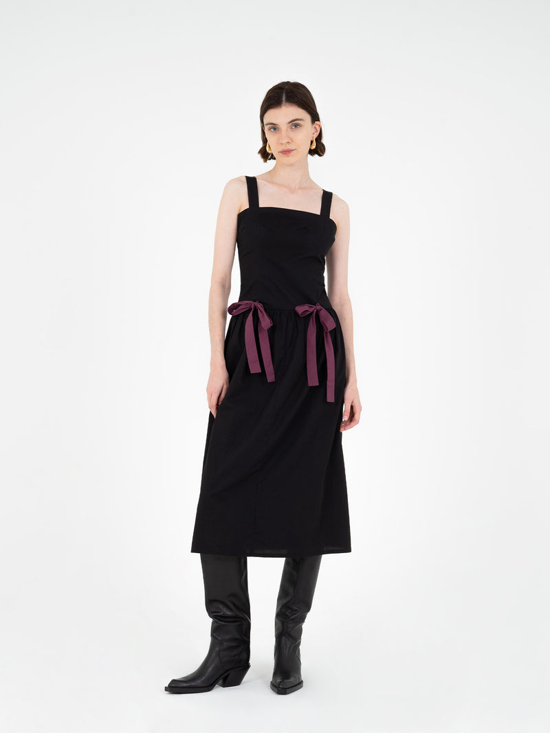 Kind Black Midi Dress vestidos