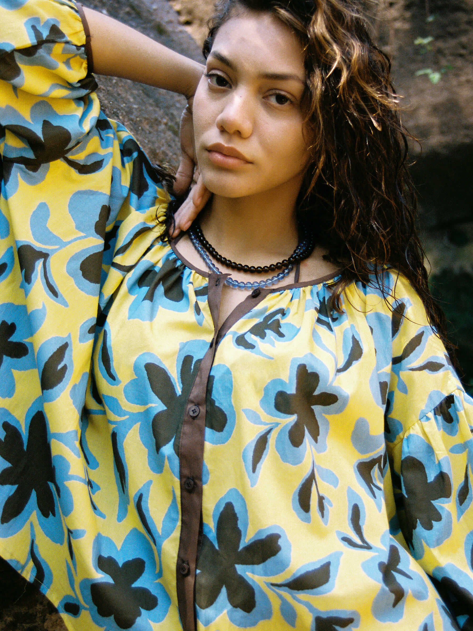 Lagoon Yellow Floral Print Top camisas y camisetas