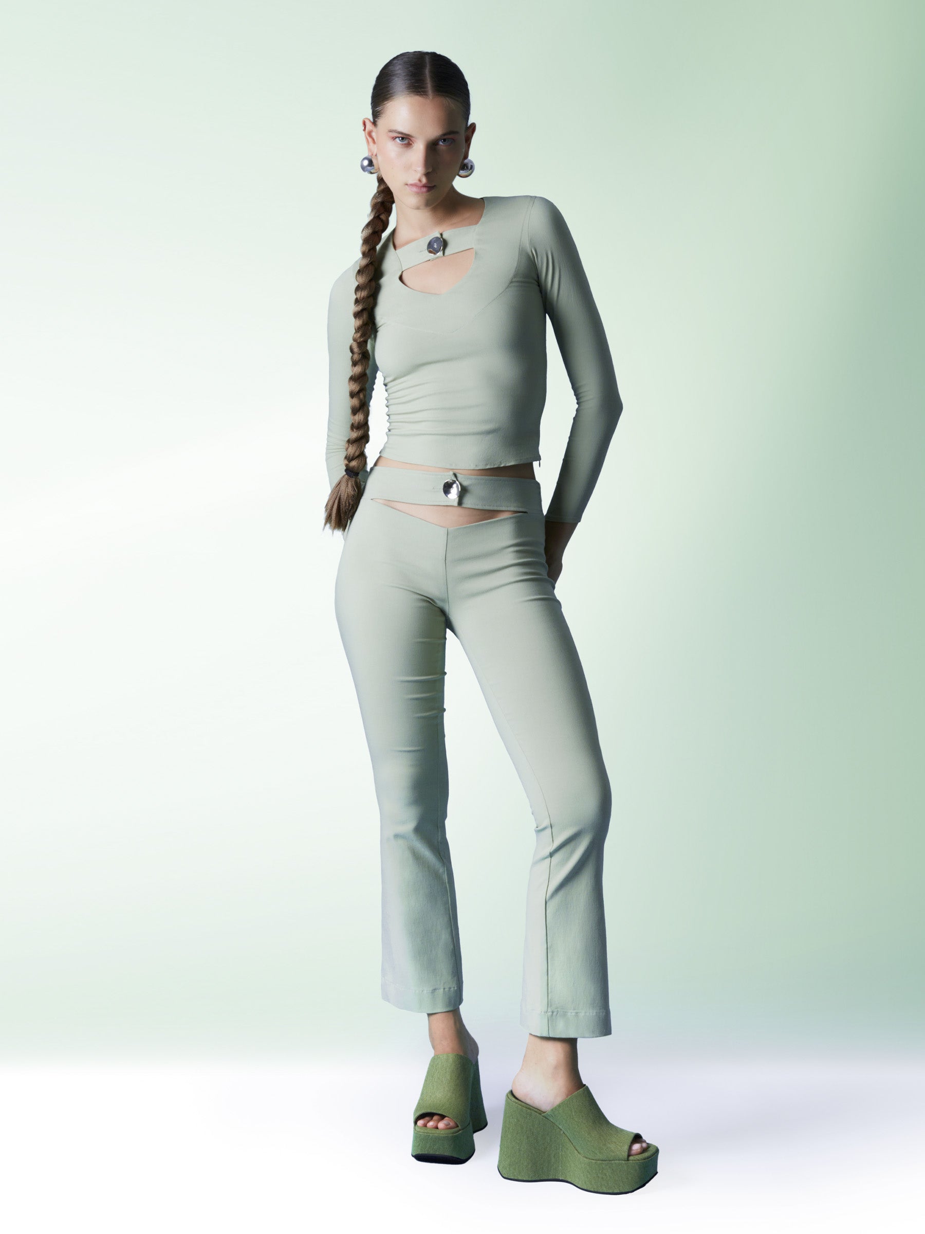 Light pants camisas y camisetas