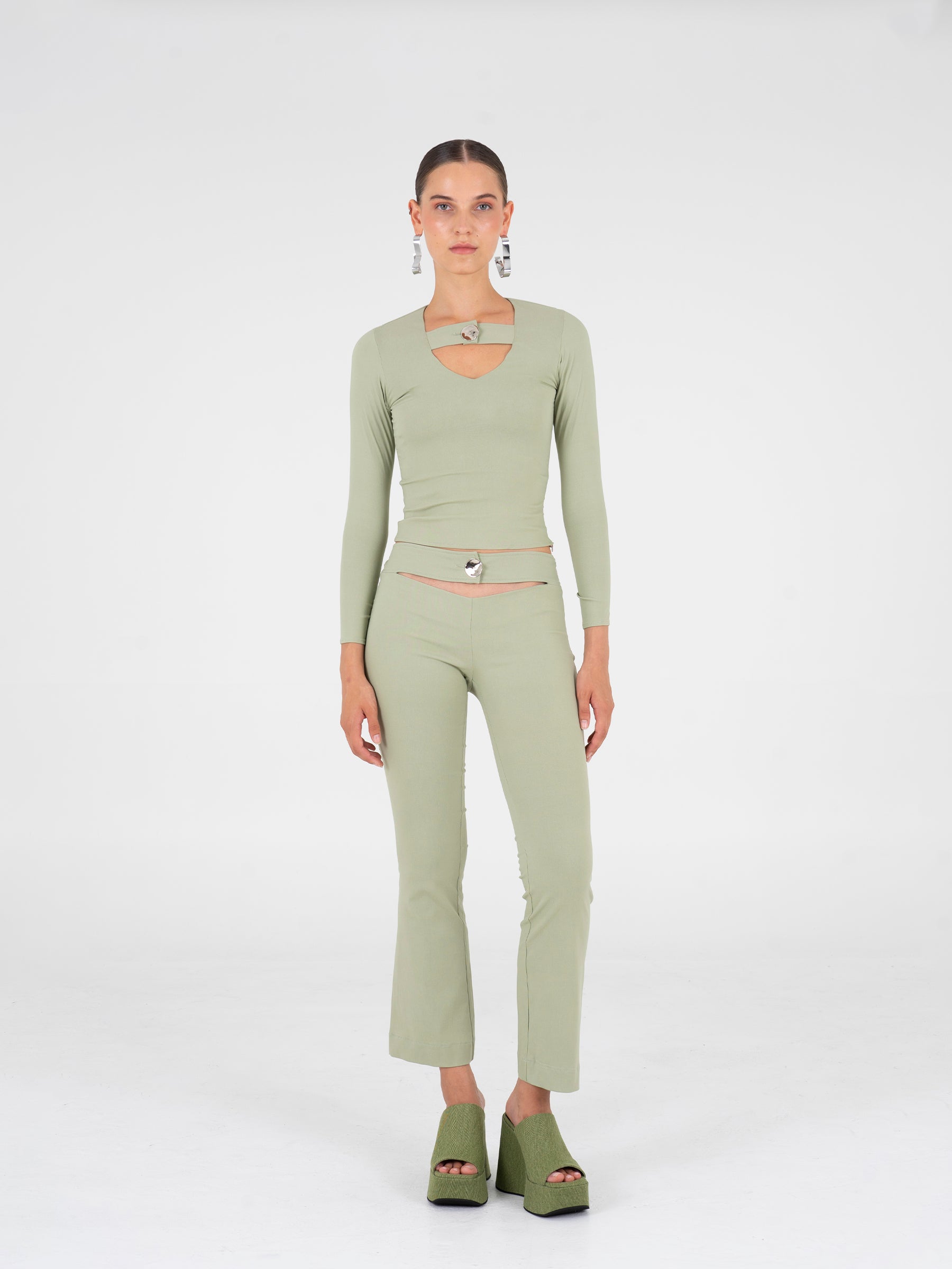 Light pants camisas y camisetas