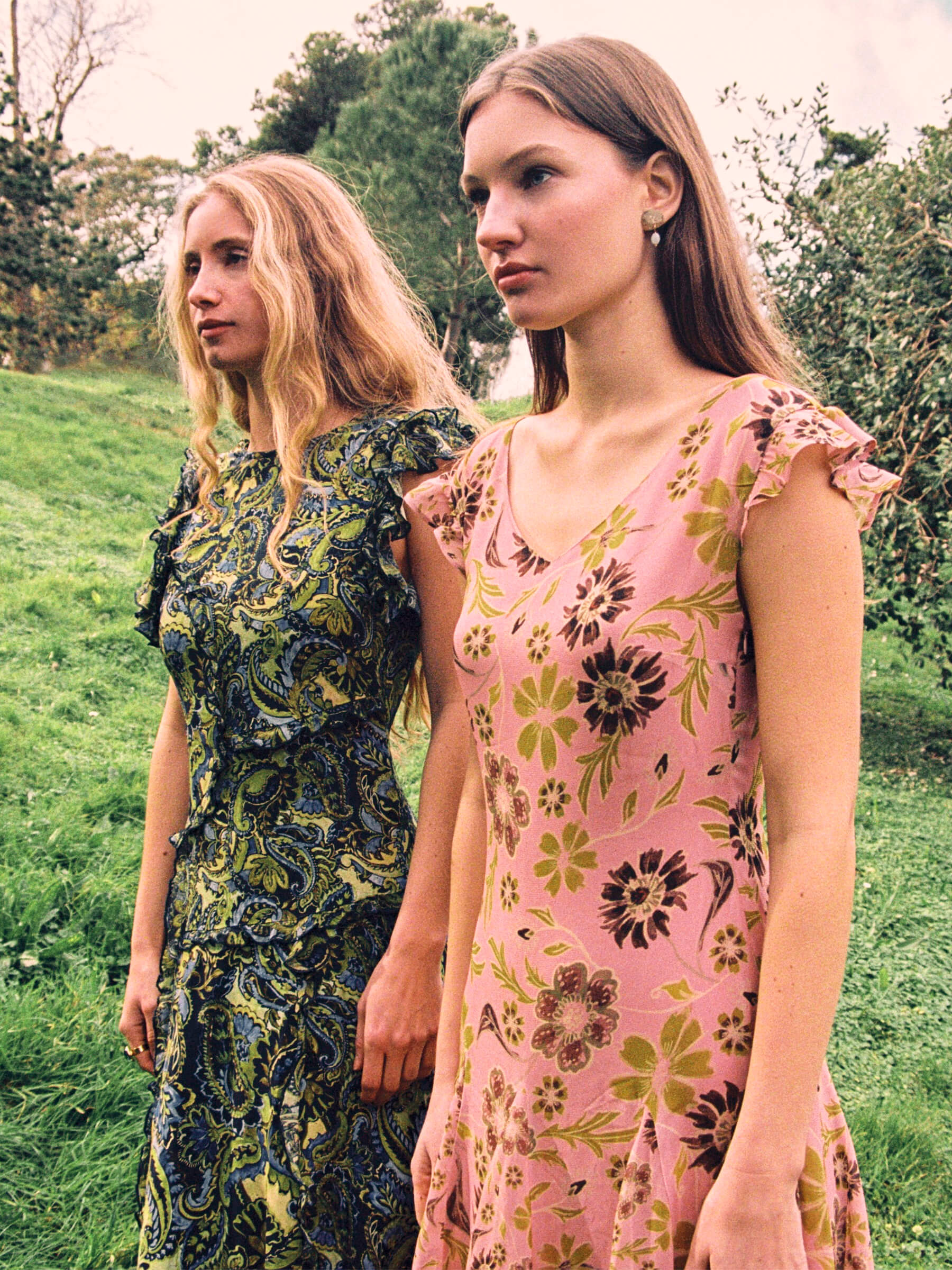 Green floral midi dress with ruffles | CARMEN SAYS