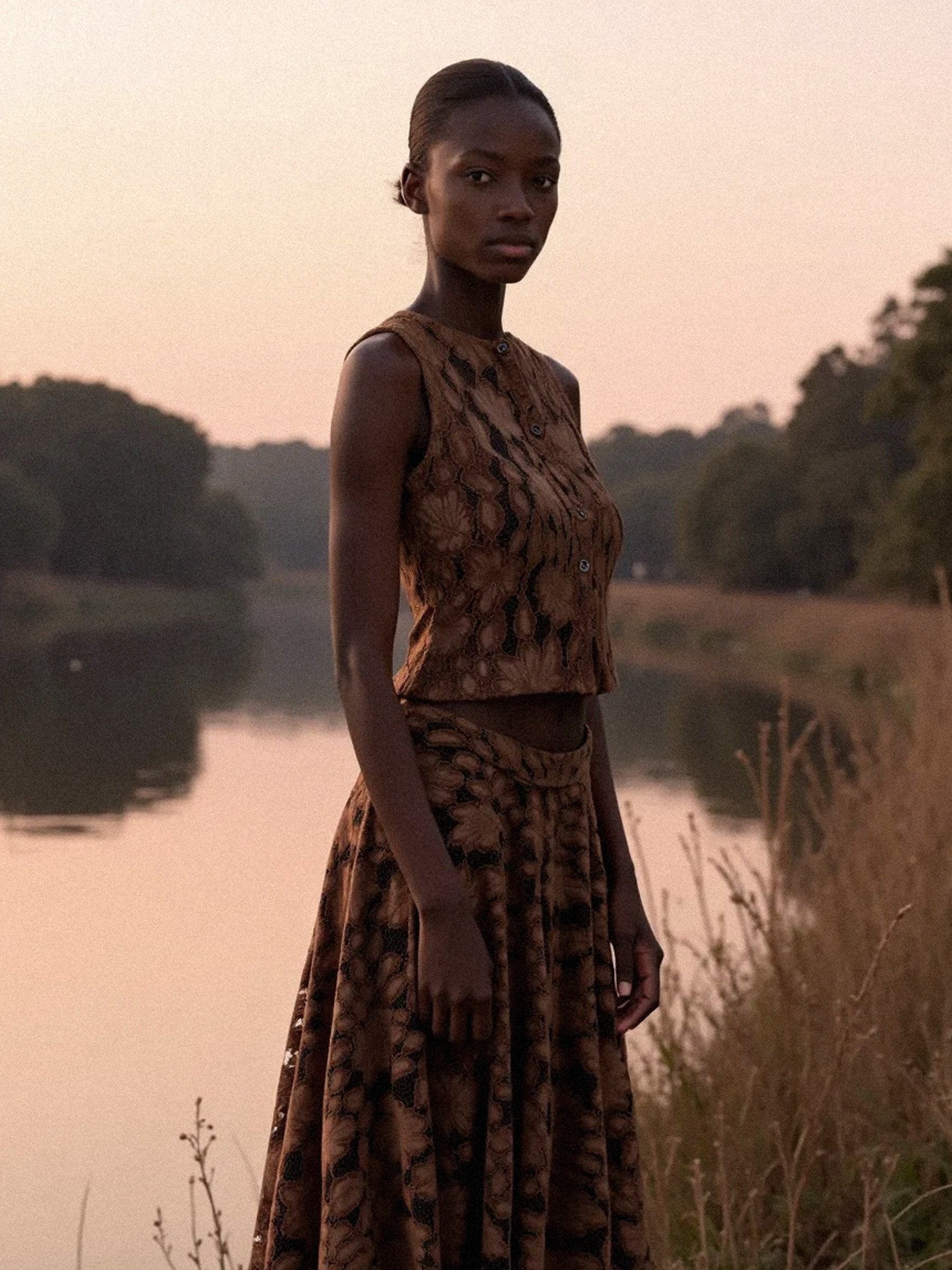 Lovers Brown Velvet Lace Occasion Skirt falda