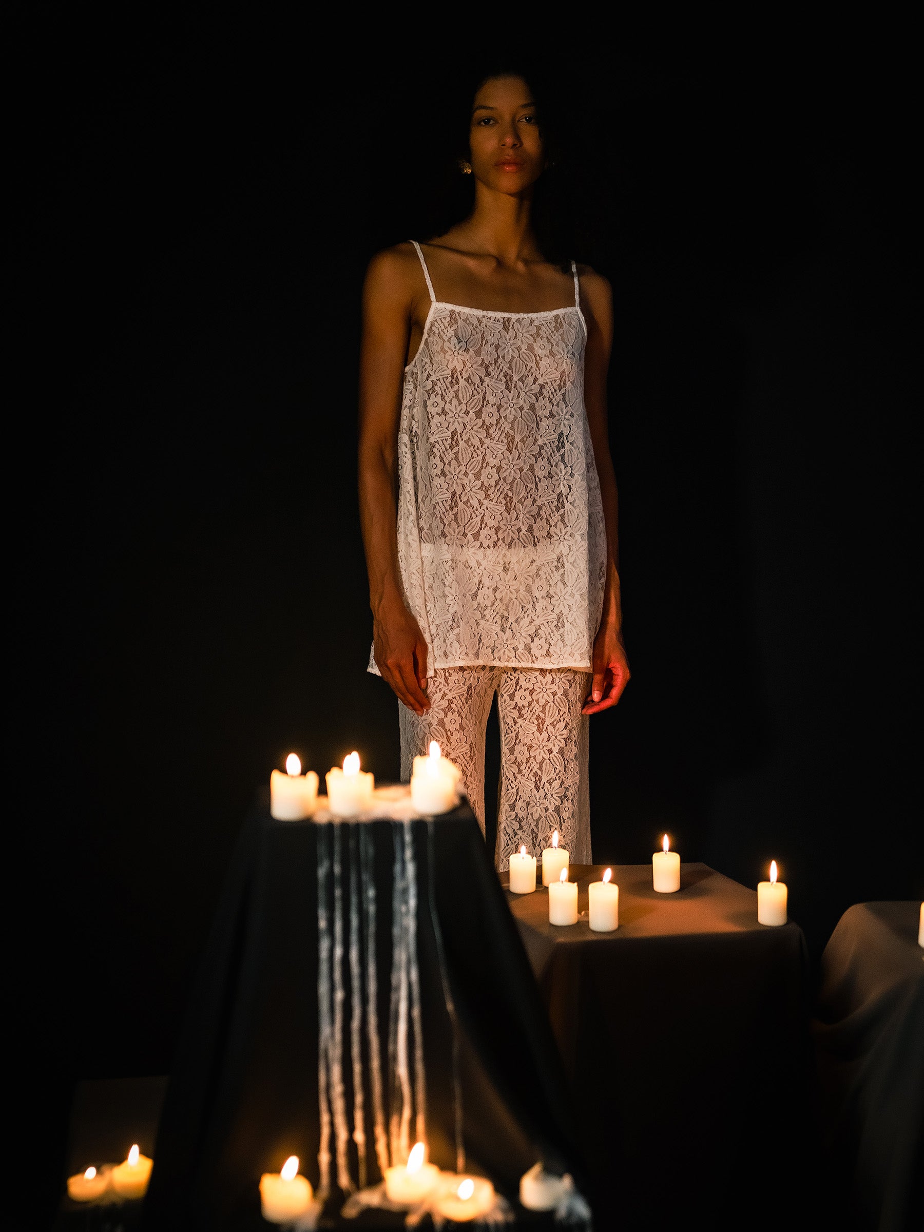 Luna White Lace Pants pantalones