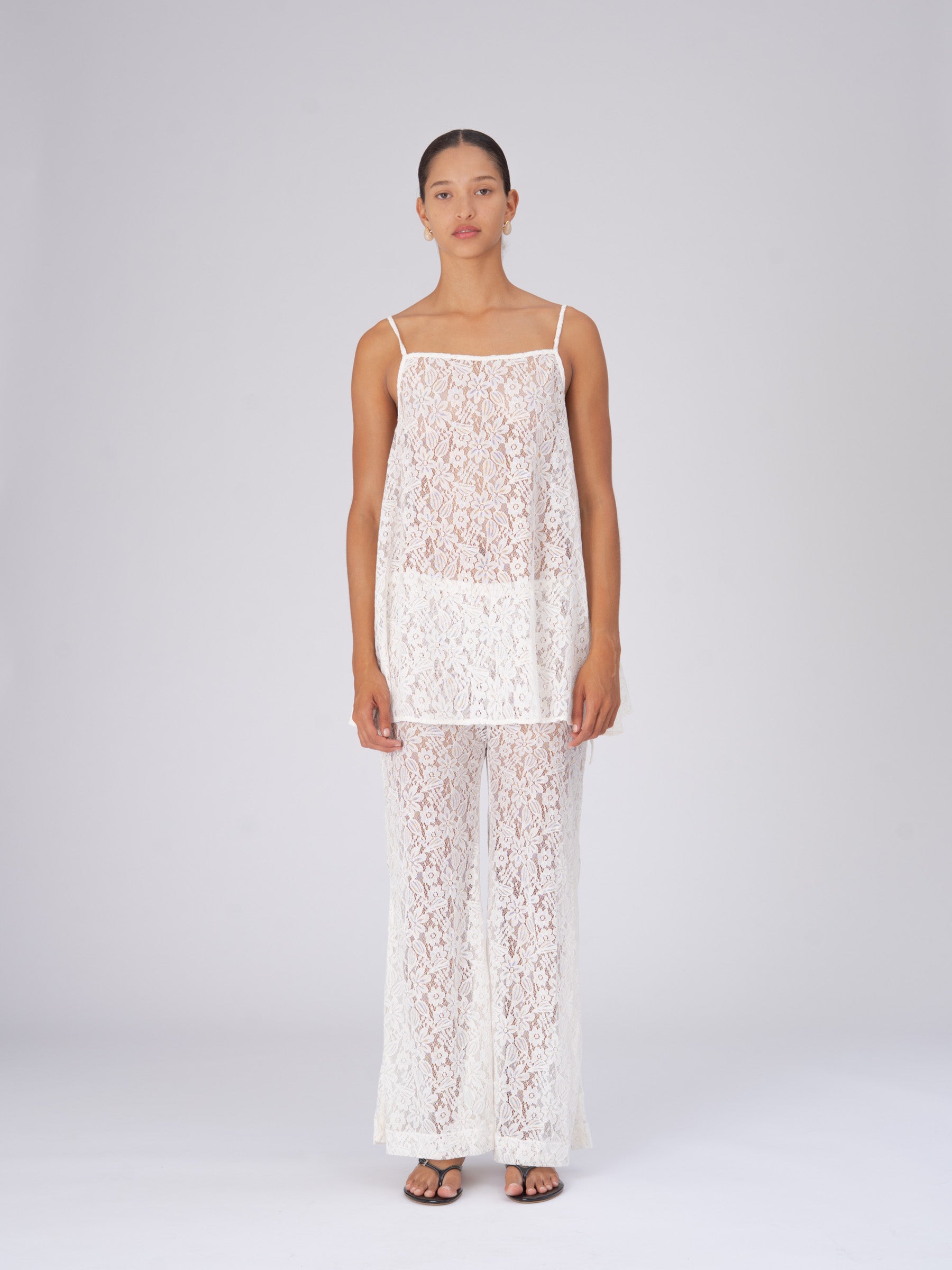 Luna White Lace Top top