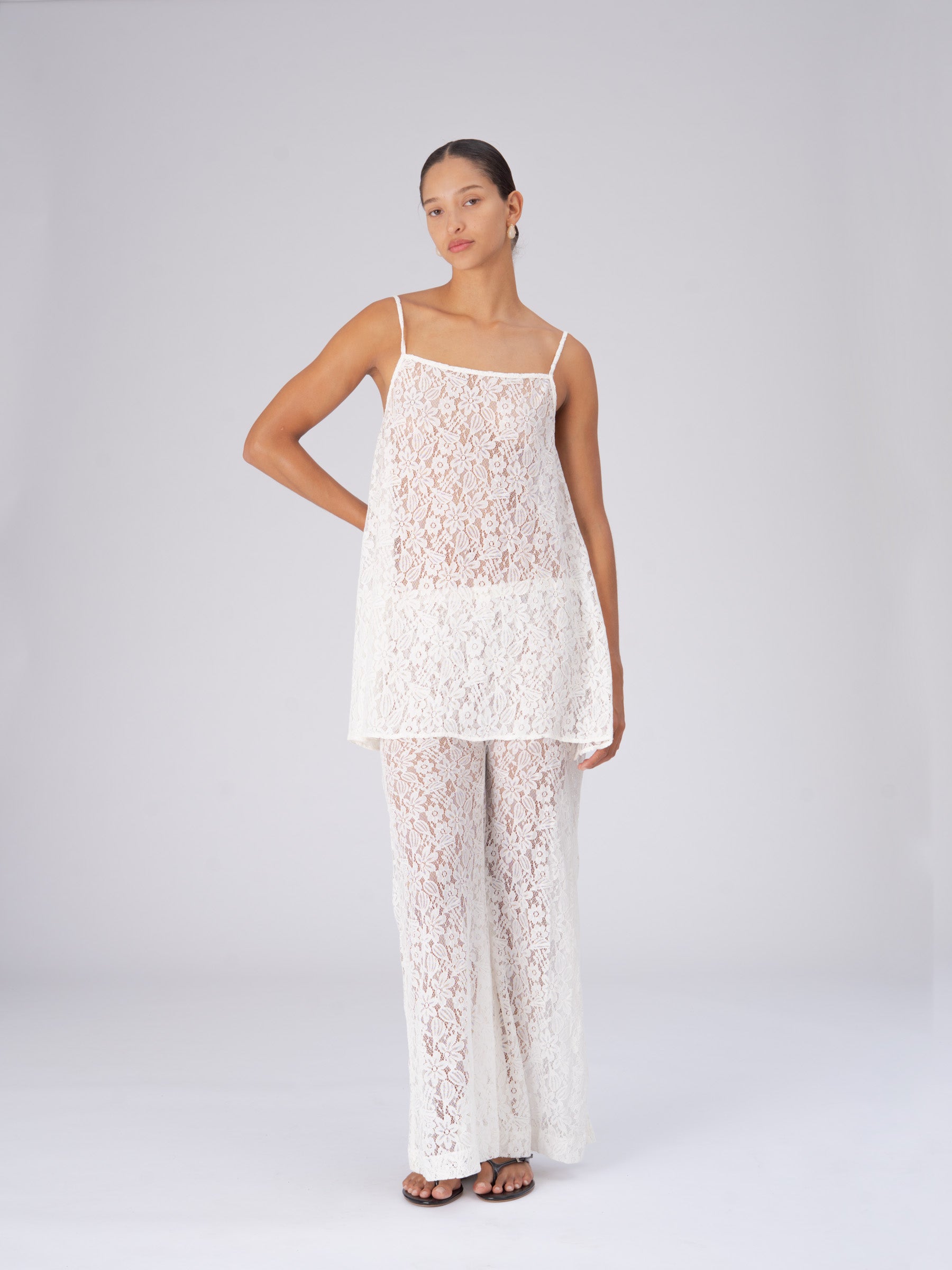 Luna White Lace Top top