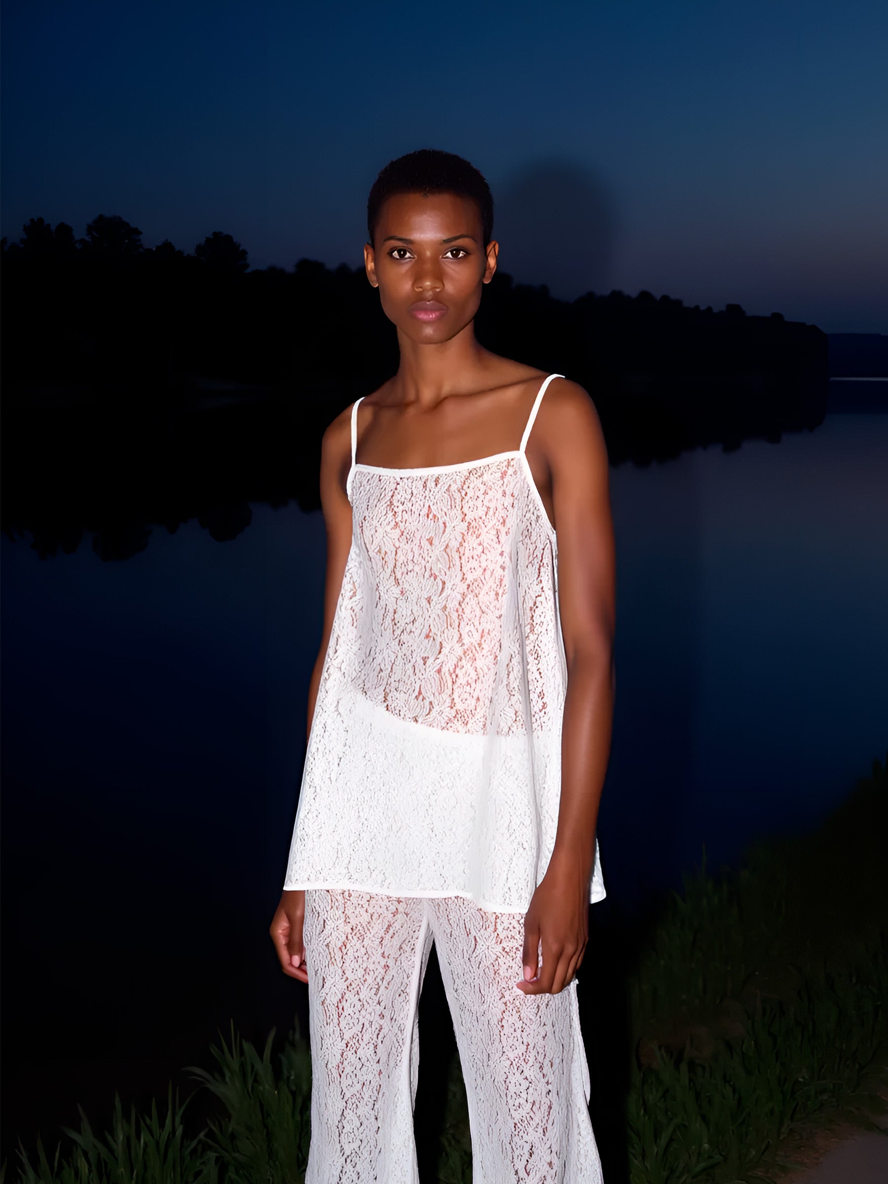 Luna White Lace Top top