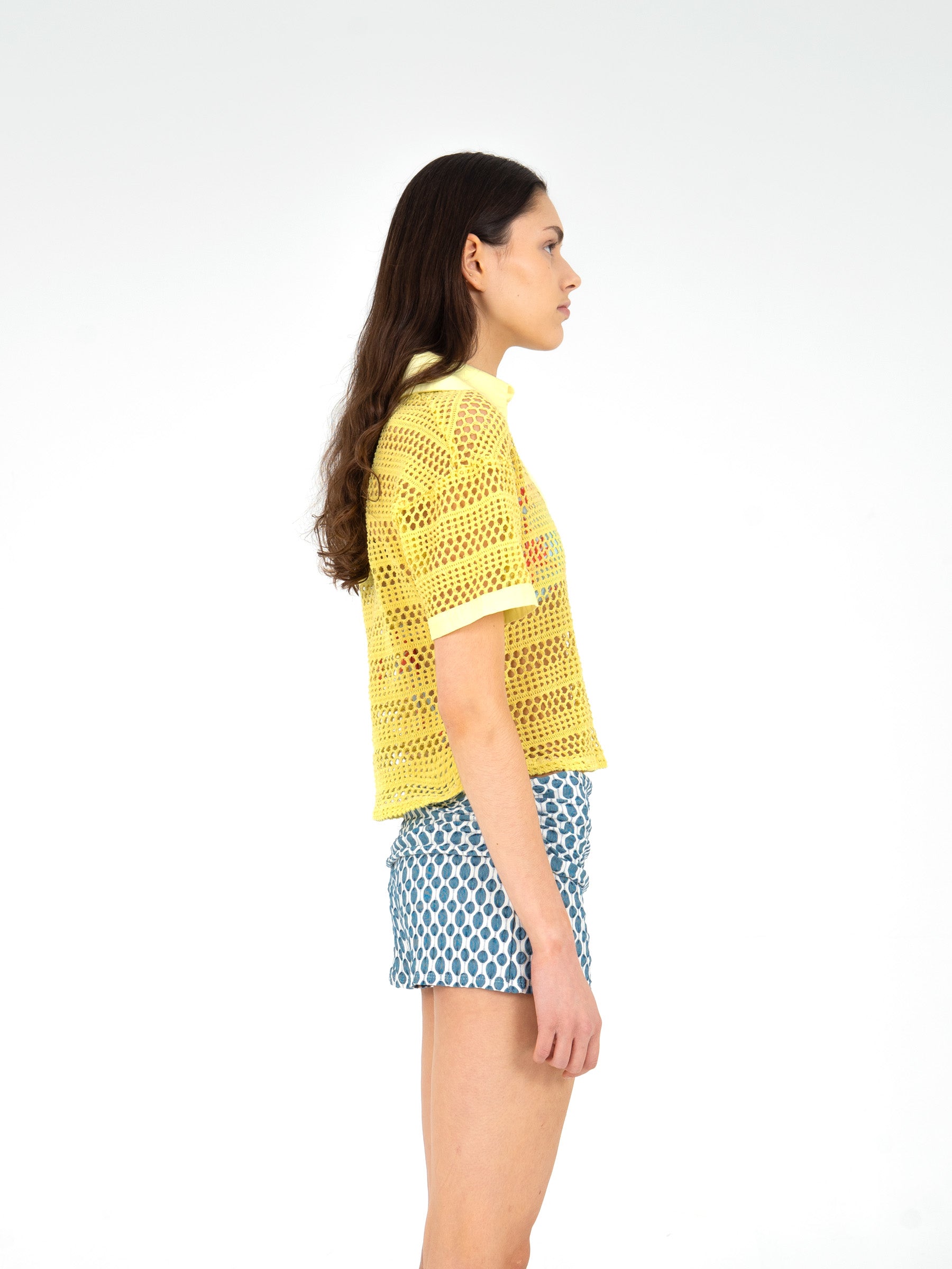 Potion Yellow Sheer Stretch Knit Shirt camisas y camisetas