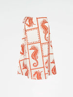 Completa tu look con Puck Ocean-Inspired Skirt