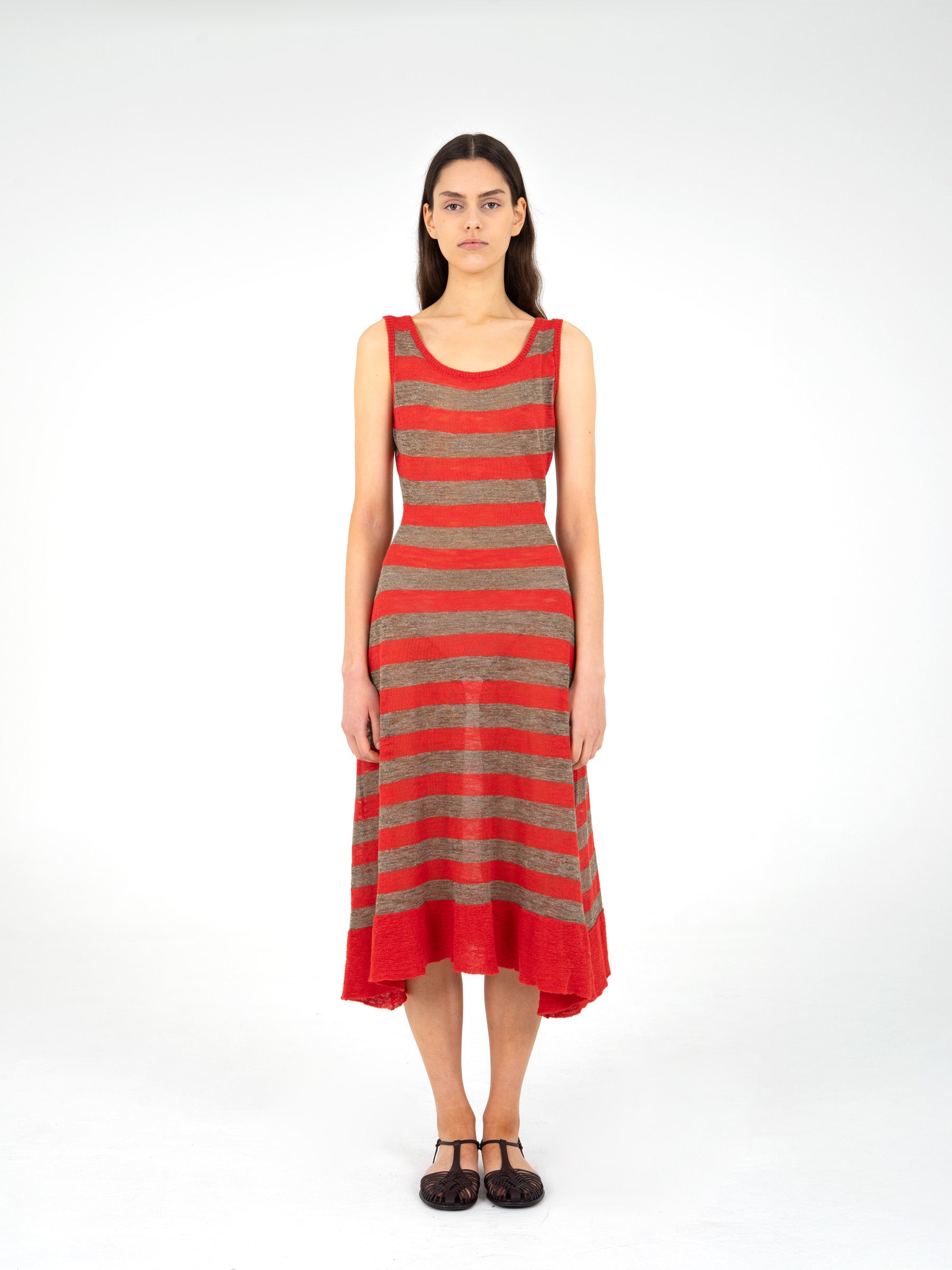 Red and brown striped sleeveless knit dress | Carmen Says Red and brown striped sleeveless knit dress | Carmen Says