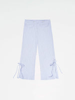 Completa tu look con Skyline Blue Striped Pants