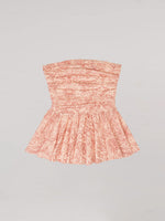 Completa tu look con Sophia Pink Solar System-Printed Top