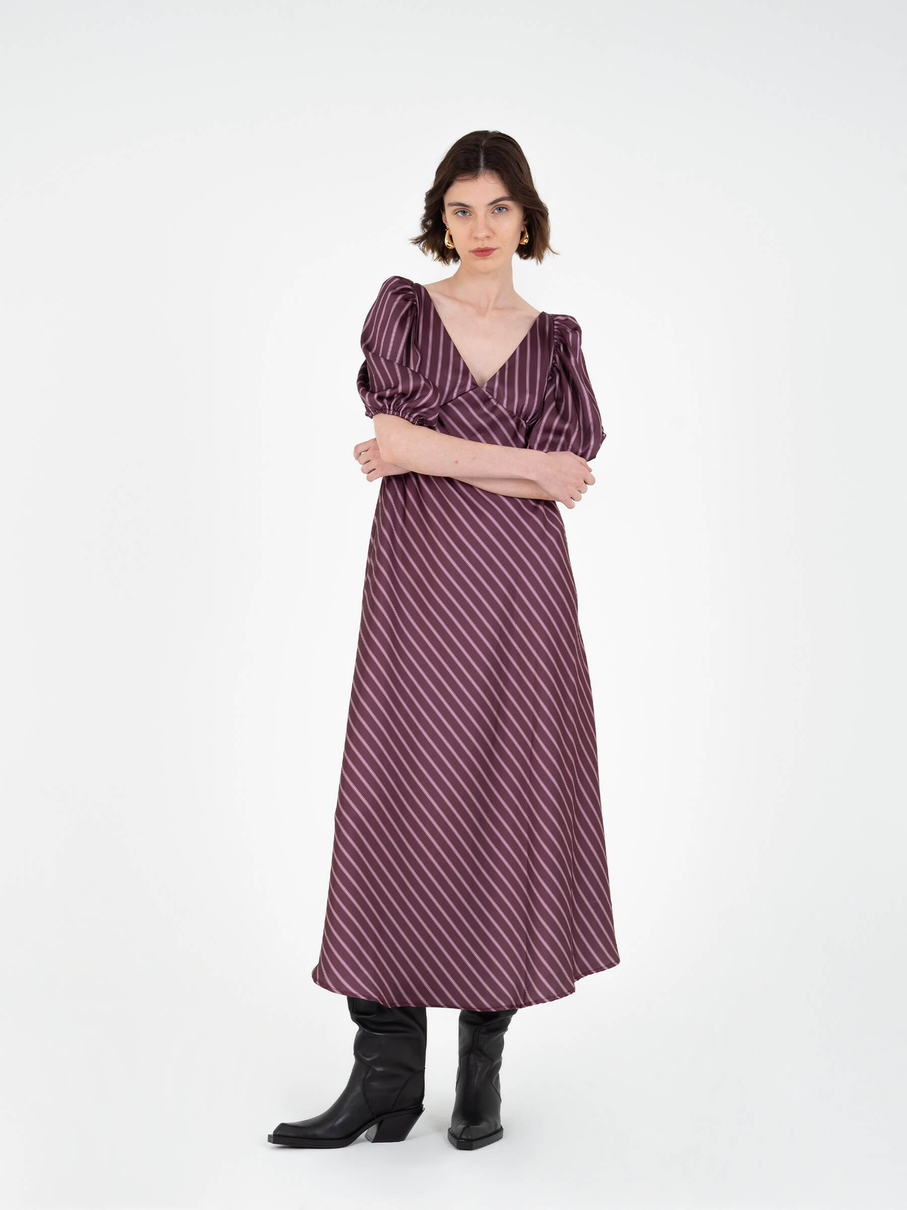 Soulful Striped Midi Dress vestidos