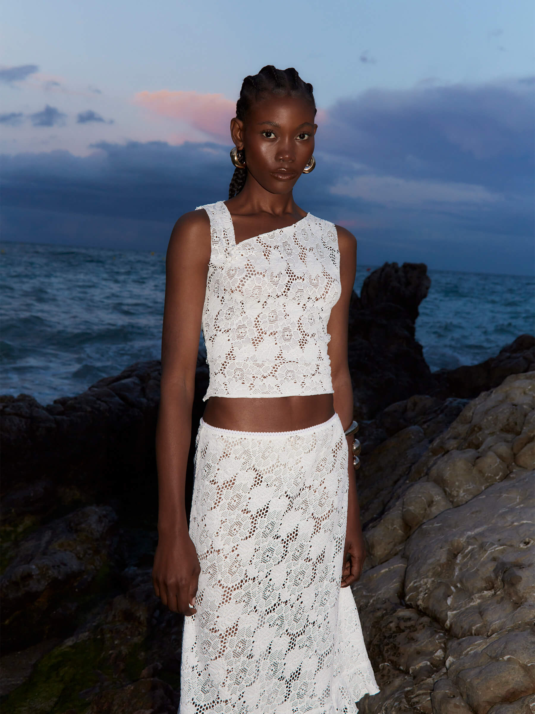 Sparkly White Lace Top camisas y camisetas