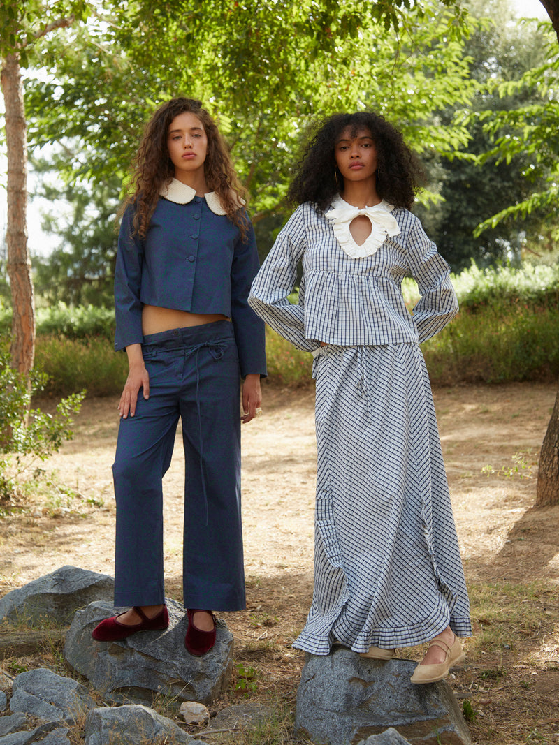 Starlit Blue Checkered Pattern Maxi Skirt pantalones
