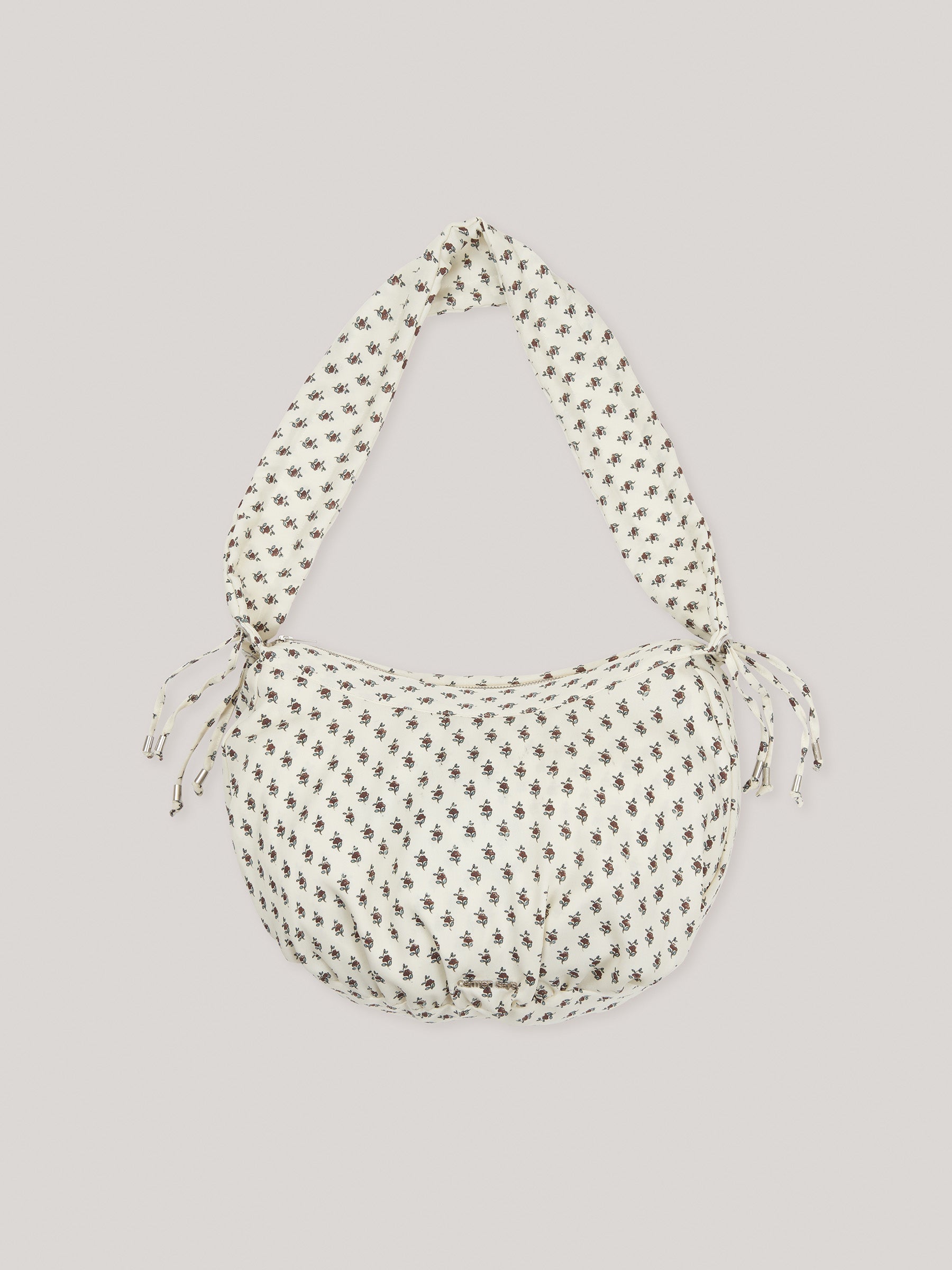 Sucrée Shore Shoulder Bag accesorios